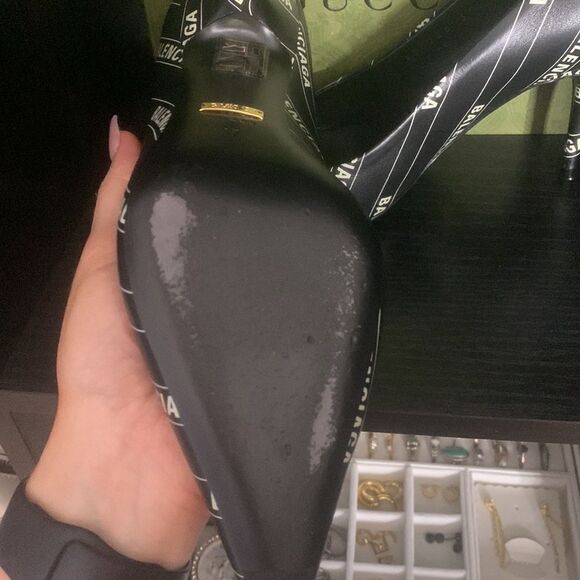 Gucci X Balenciaga Women’s Heels - Picture 5 of 10